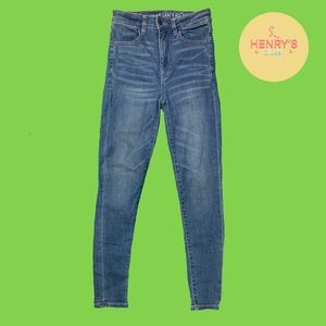 American Eagle Women’s High Waist Jeans